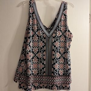 White House Black Market Sleeveless Printed Date Top, Size: Medium